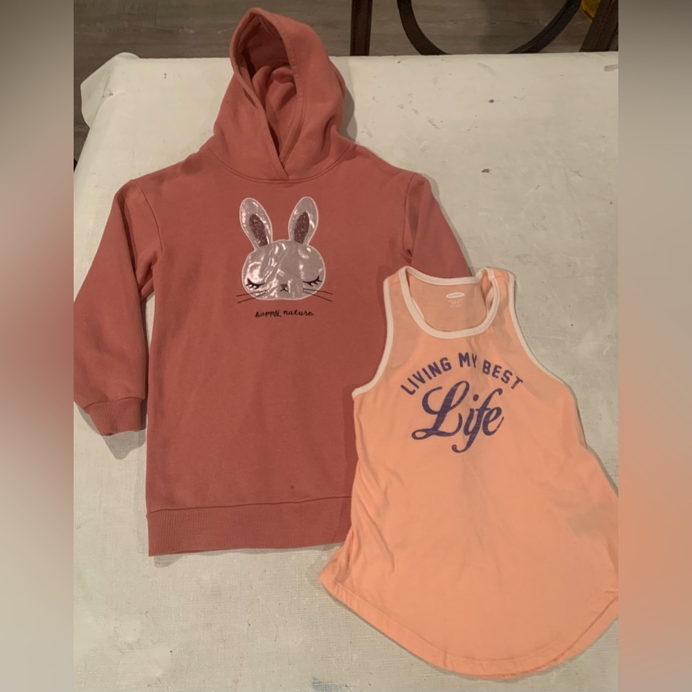 Girl’s tops